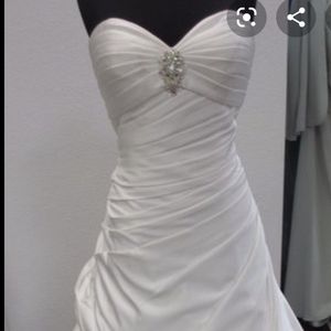 Private Collection wedding dress